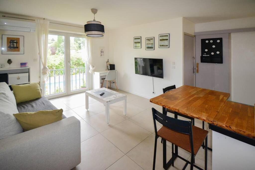 Appartement Pompignane Avec Parking Gratuit